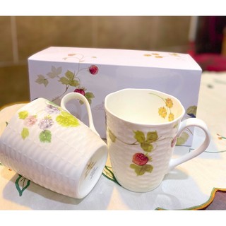 Narumi pair mugs Lucy Garden berry pattern set of 2 amazon