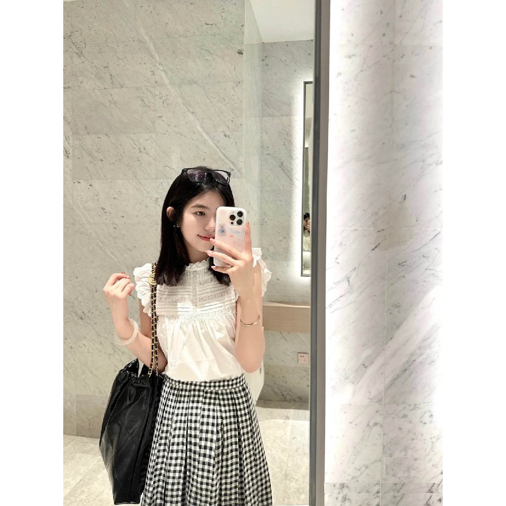 Áo cánh tiên Cerise vải thêu ở tay có phối ren trước ngực, chất liệu thô Hàn thoáng mát full size tiểu thư