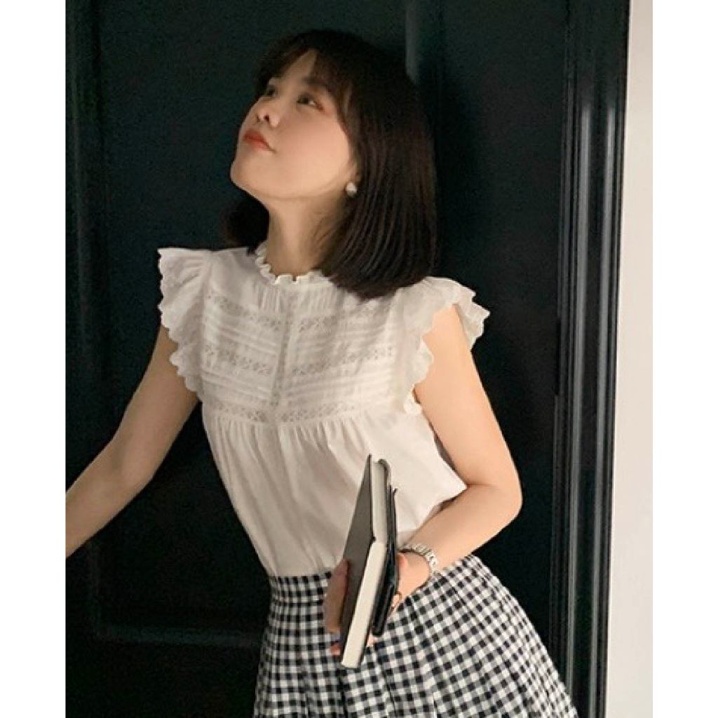 Áo cánh tiên Cerise vải thêu ở tay có phối ren trước ngực, chất liệu thô Hàn thoáng mát full size tiểu thư