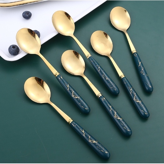 Set 6 thìa inox mạ vàng cán sứ hàng loại 1 kèm hộp sang trọng