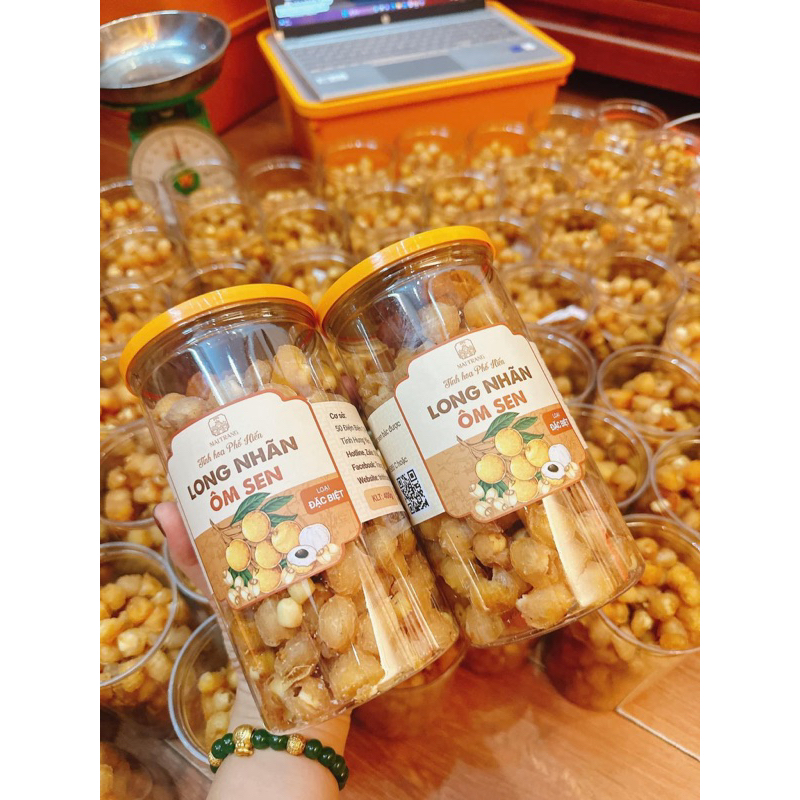 Long nhãn ôm sen loại đặc biệt 400gr