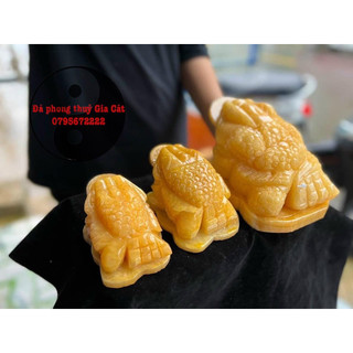 Thiềm thừ cóc ba chân đá ngọc hoàng long 15cm kiểm định