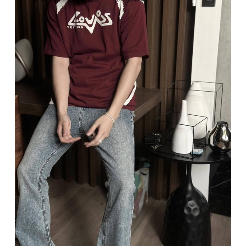 Áo phông len - Louis Vuitton - LV đỏ đô new SS2023