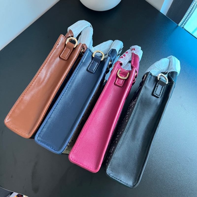 Túi đeo chéo tote ny phone monogram form đứng dành cho Nam/ Nữ