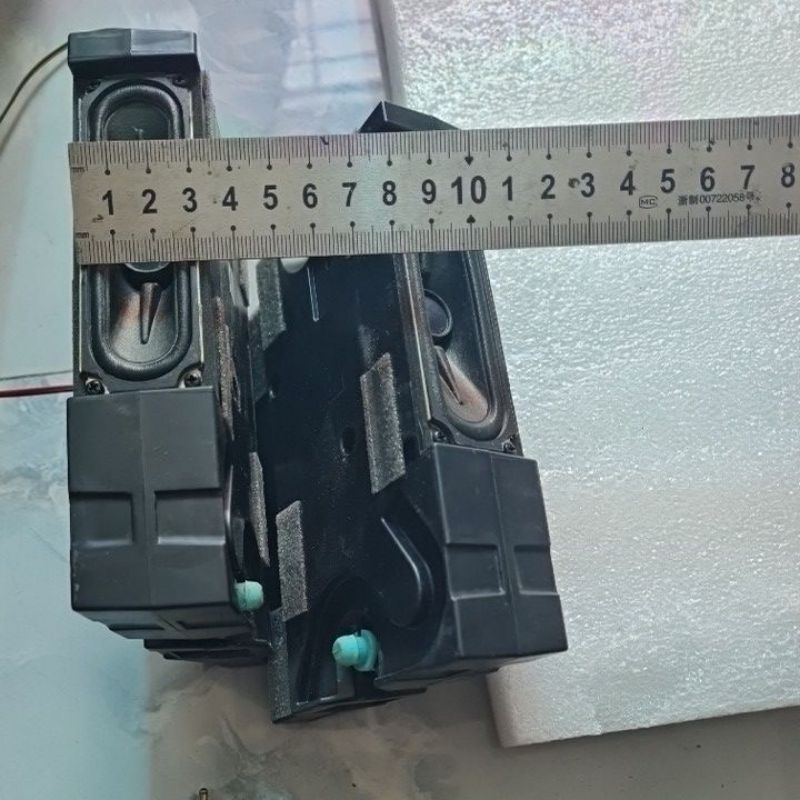 Cặp loa toàn dãi 6ohm/ 10 w tháo từ tivi SAMSUNG 48 J 6300 có sẵn hộp cộng hưởng