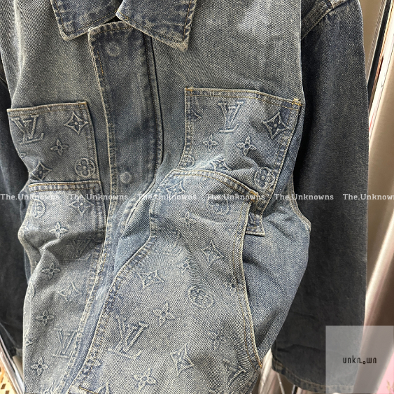 👑👑-Áo Khoác Denim Jacket Luon Vuittuoi Workwear,Áo khoác Jean L*V cao cấp full túi tag