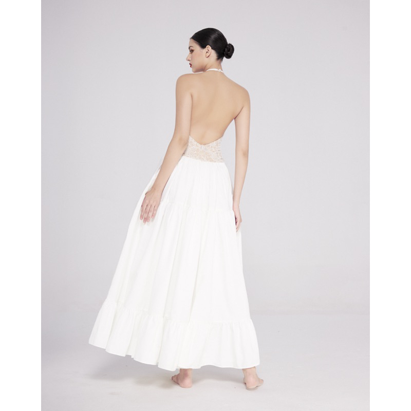 | CHIC STUDIO | - Đầm yếm maxi trắng bồng bềnh - MARENA DRESS