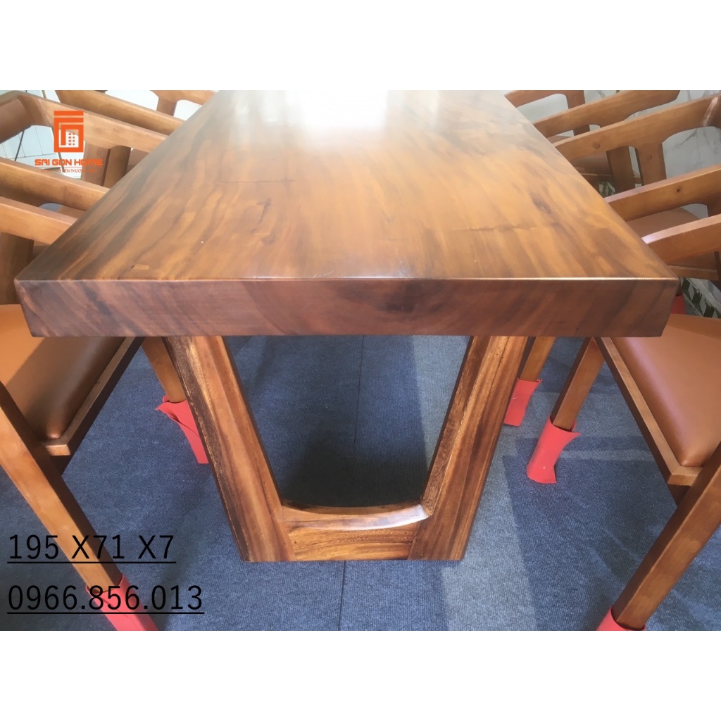 Bàn ăn 8 ghế gỗ nguyên tấm dày 10cm , gỗ đã đạt tiêu chuẩn xuất khẩu châu âu
