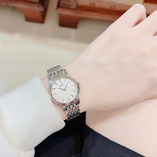 Đồng hồ nữ Bulova 96L131 dây kim loại kính khoáng 27mm màu bạc chính hãng