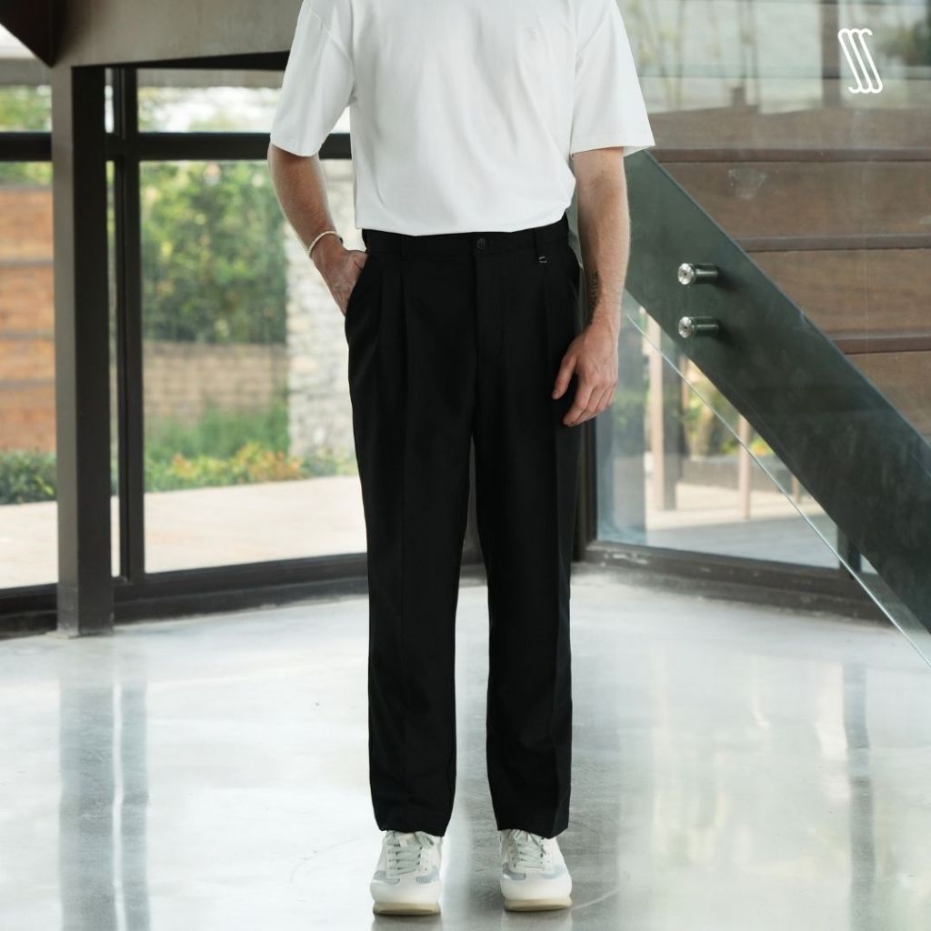 Quần âu ống đứng nam dáng cropped SSSTUTTER xếp li có móc khoen đỉa tôn dáng linh hoạt đi làm đi chơi SSS. CROP TROUSERS