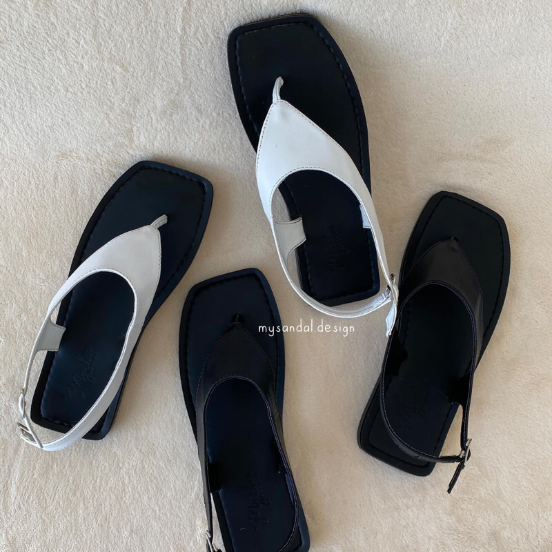 Giày sandals Hàn đế vuông
