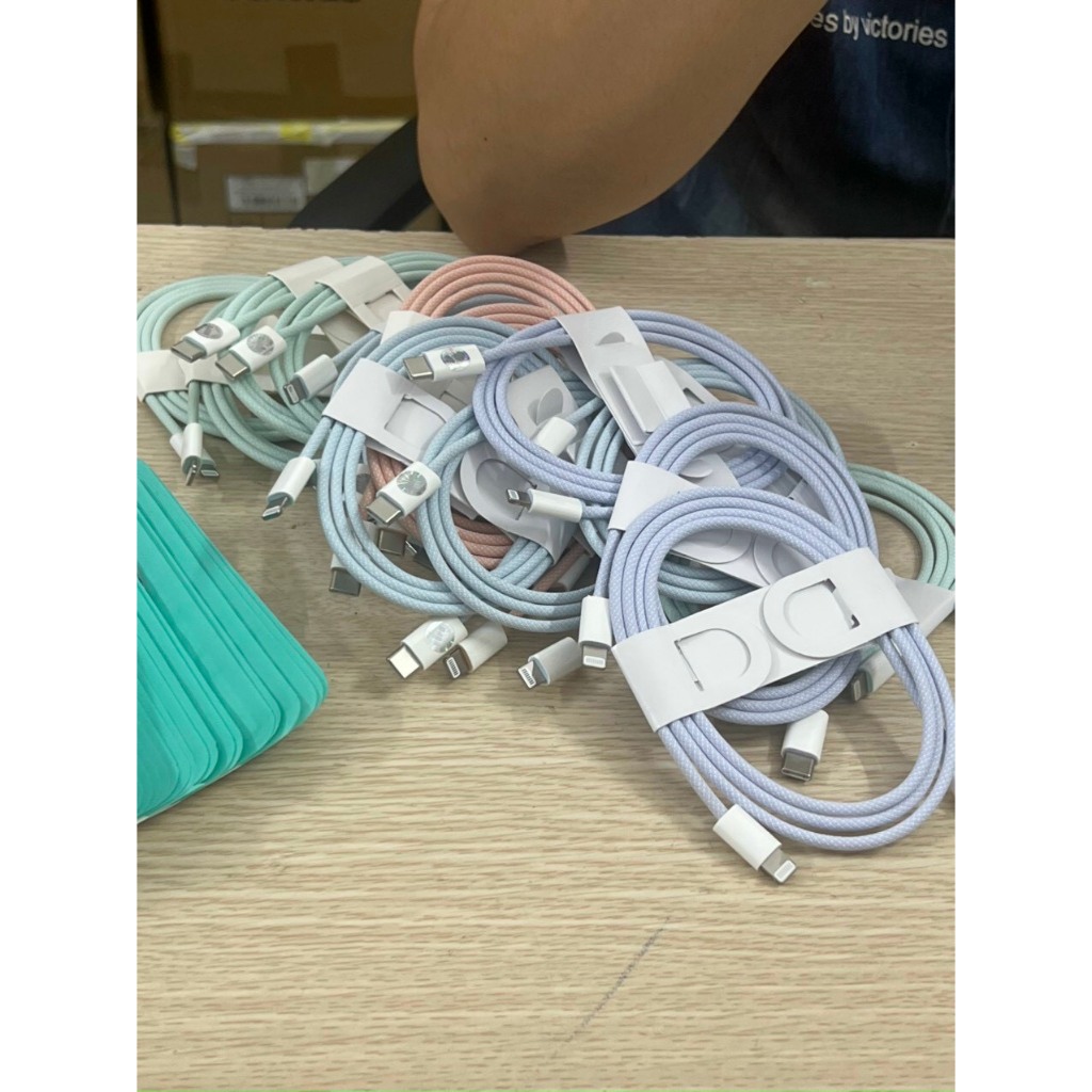 Cáp sạc dây dù siêu bền hàng Zin C-L cho IPhone/IPad/IMac