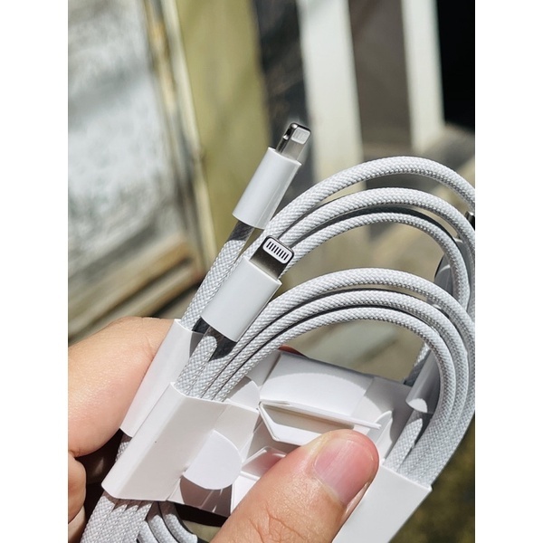 Cáp sạc dây dù siêu bền hàng Zin C-L cho IPhone/IPad/IMac