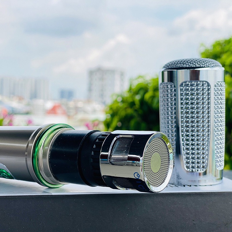 Micro có dây Tomahawk đời mới năm 2023 dây dài 5m, thân mic kim loại chống han