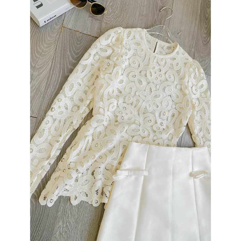 SET ÁO REN + CHÂN VÁY TAFTA XỊN