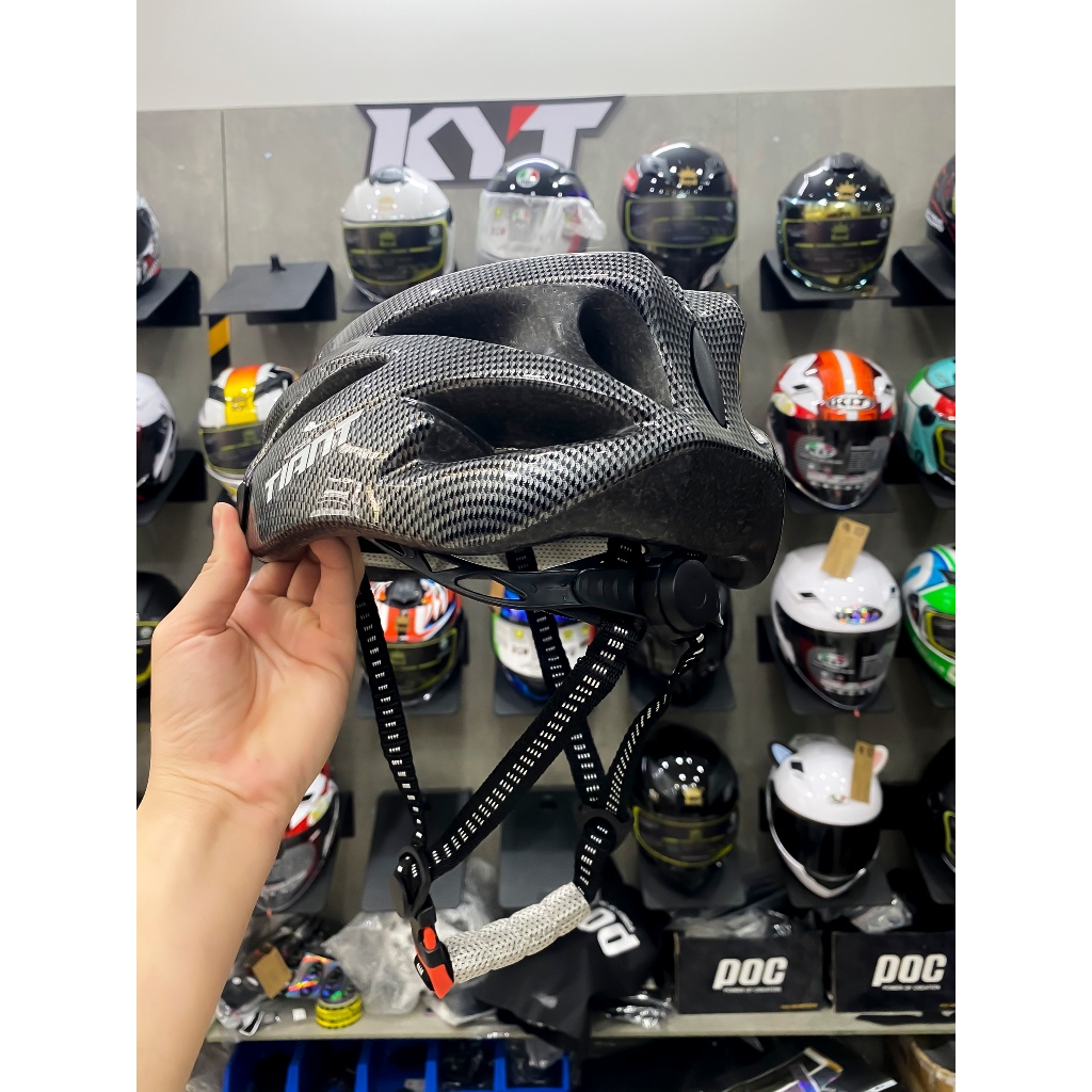 NÓN XE ĐẠP THỂ THAO TIANT D08 MÀU CACBON CHÍNH HÃNG 2023