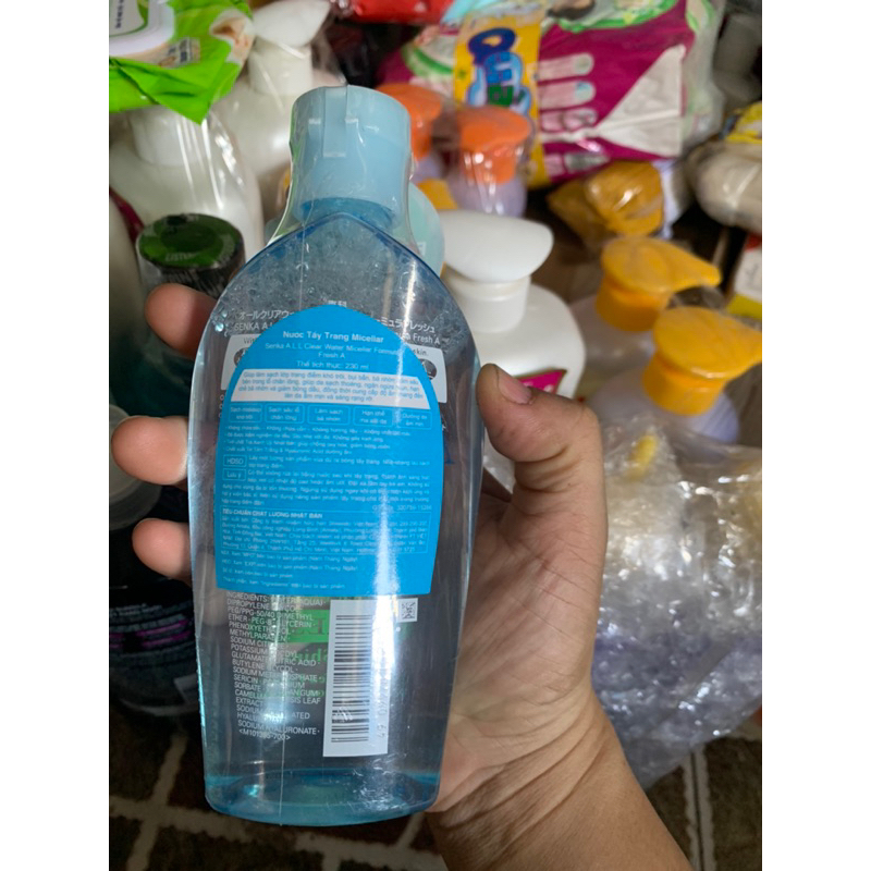 Nước tẩy trang SENKA 230ml