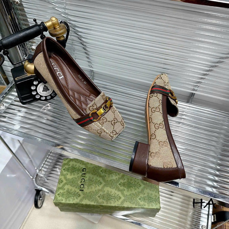 Giày búp bê gót 3cm_Giày moca guci hoạ tiết khoá ngang _ Giày búp bê  mũi vuông hàng QC đầy đủ hộp ,bill, túi xách giấy