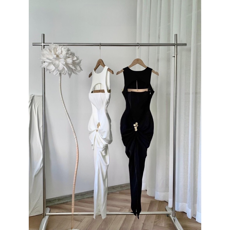 Đầm body khoét ngực kết hoa đá đi tiệc  MH10