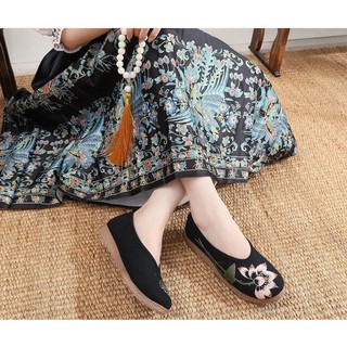 Tam05 - giày linen thêu hoa sen