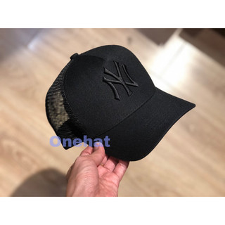 Nón lưỡi trai fom vuông full đen thêu nổi 3D lưới thoáng mát chất lượng cao
