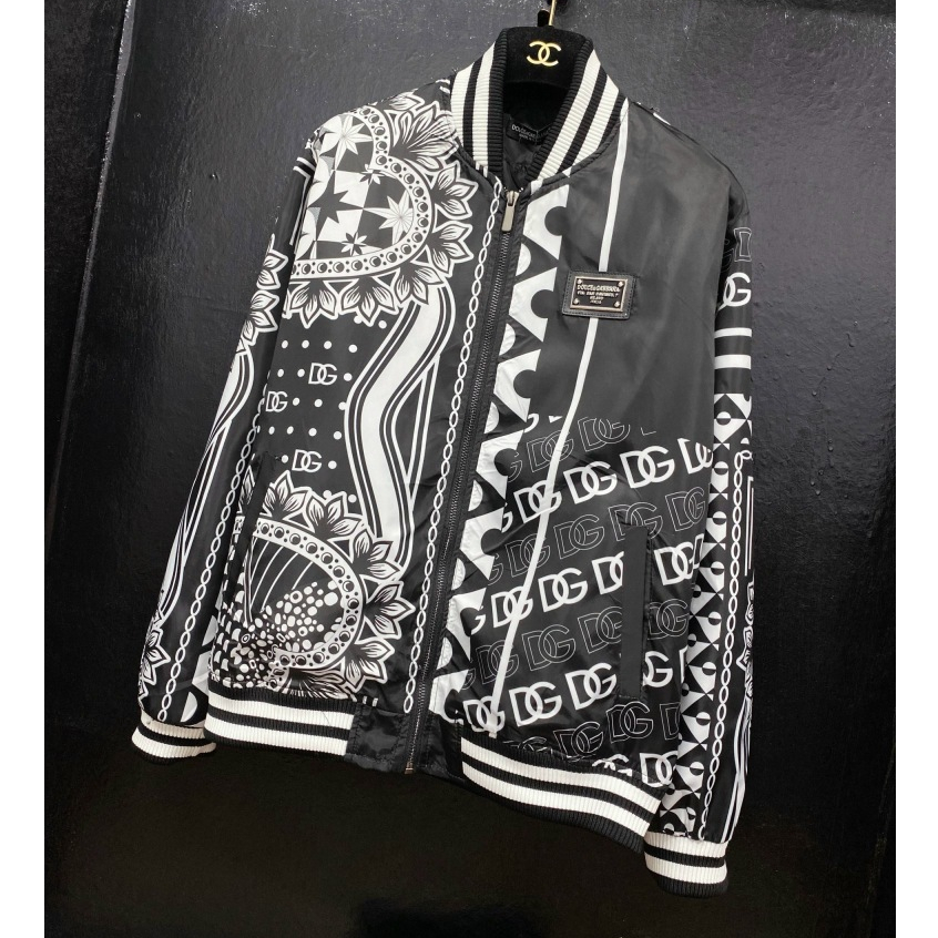 Áo Khoác Gió Hai Lớp D.G Đính Lô Gô Kim Loại Chất Gió tàu Chống Nước Hàng Neww 2023