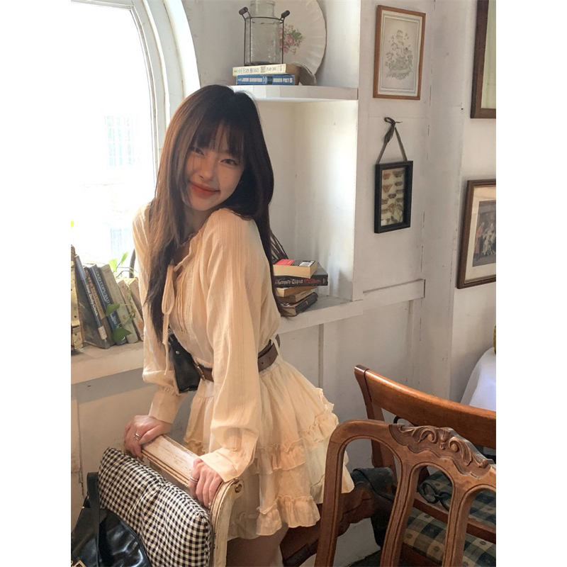 Váy dài tay tiểu thư dáng xoè