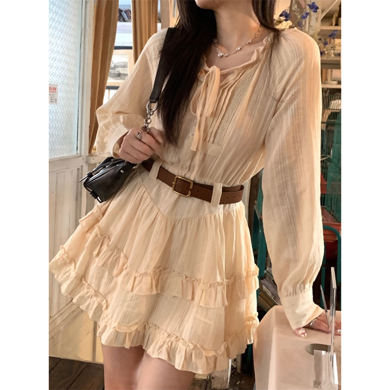 Váy dài tay tiểu thư dáng xoè