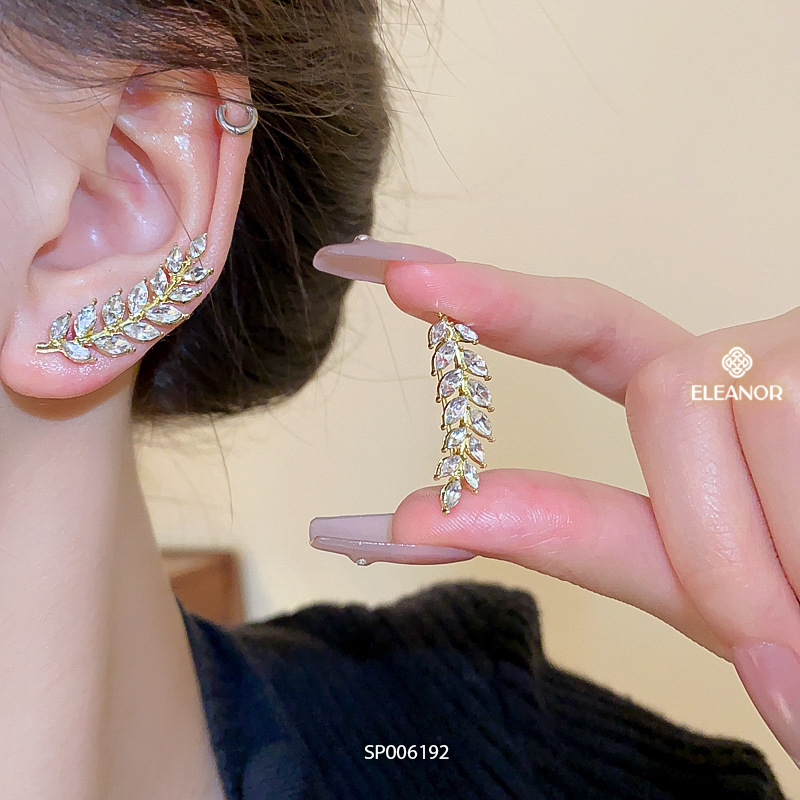 Bông tai nữ chuôi bạc 925 Eleanor Accessories viền cong đính đá phụ kiện trang sức khuyên tai 5778