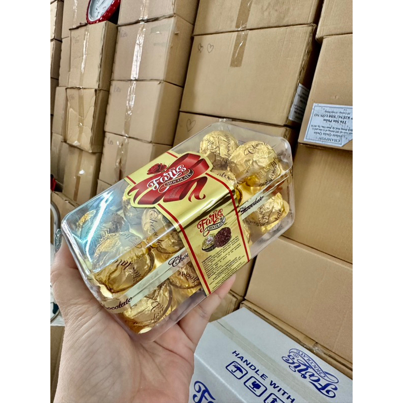 Socola hạt phỉ Hồng Kông đủ mẫu gói quà Tết 2024 siêu đẹp