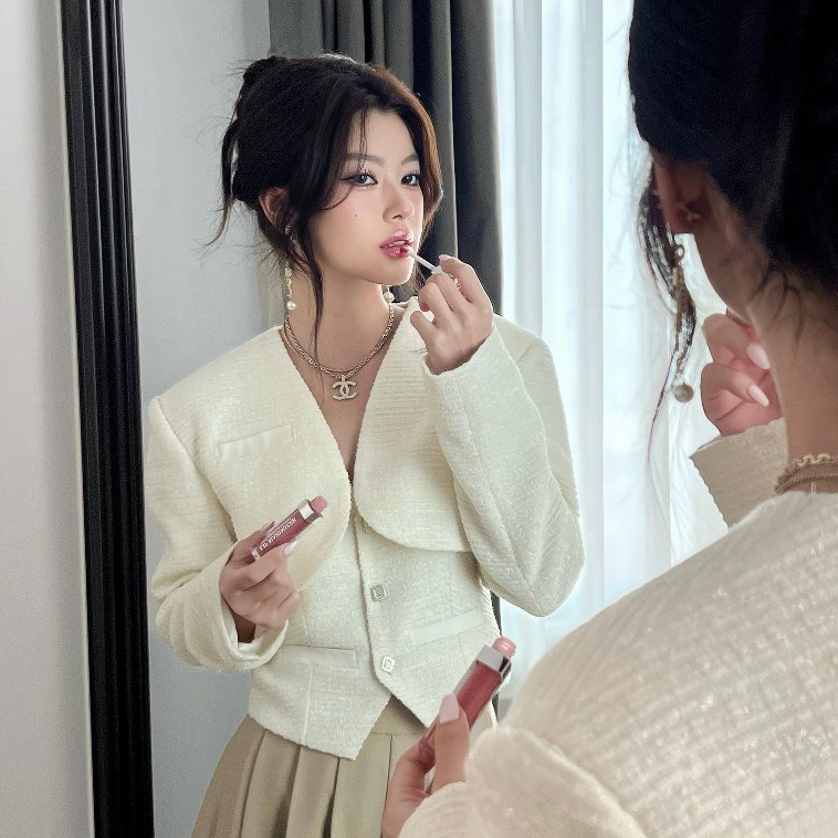 Áo Khoác Tweed Kiểu Nữ Dáng Ngắn Dài Tay & Áo Gile Phối Túi Đính Khuy Bạc Vuông Sang Trọng Đi Làm - Baie Coat & Vest