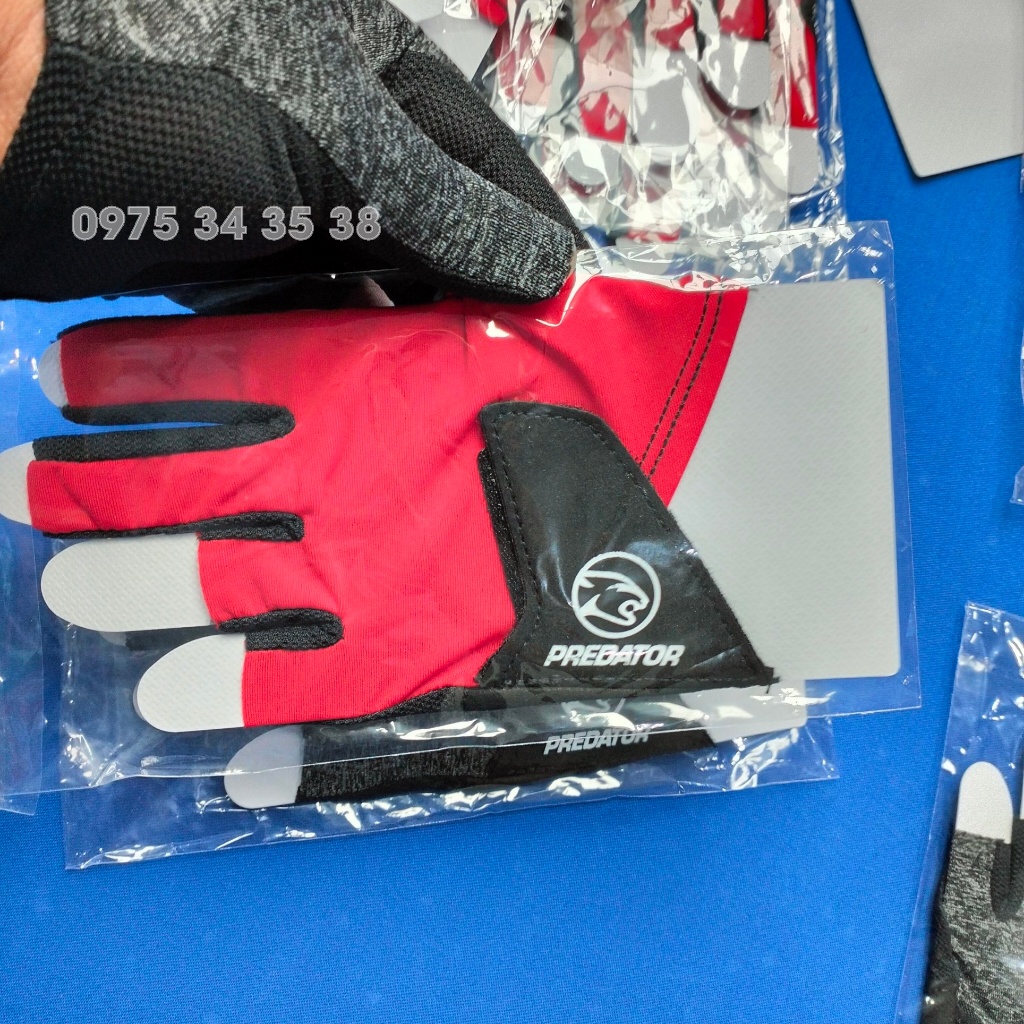 Găng tay Bida Predator thiết kế mới, ngón cái dài, thoáng khí chất lượng cao.