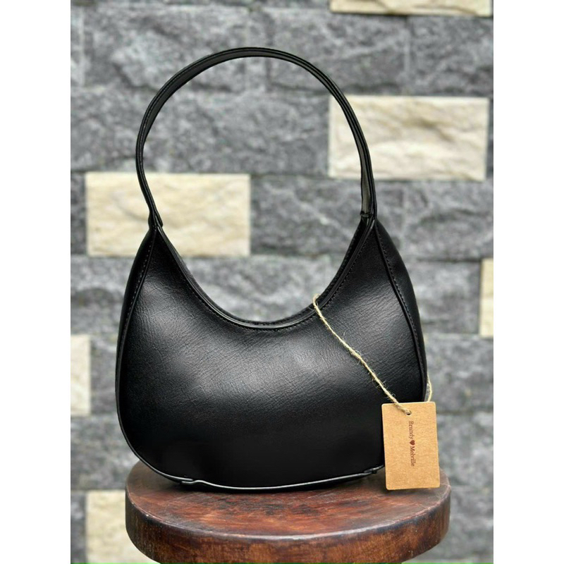 Túi xách đeo vai brandy Melville hobo màu đen