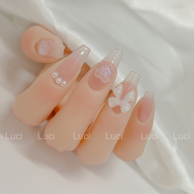 Móng úp thiết kế L056 ombre Hồng đính nơ luci.nailbox