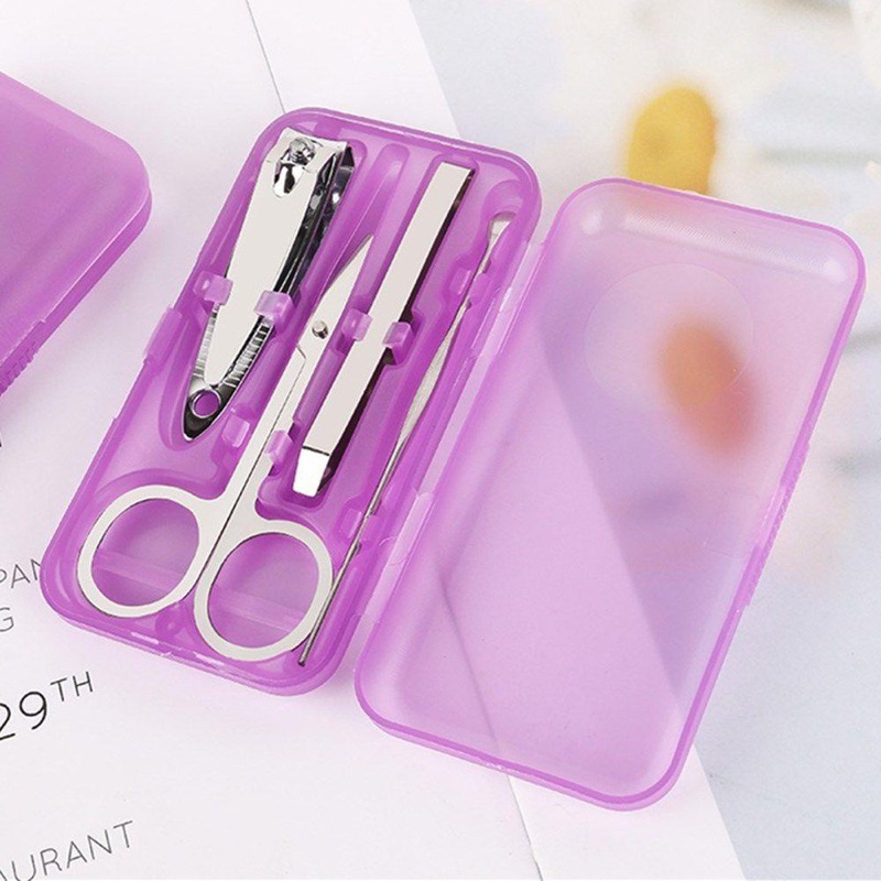 Bộ bấm móng tay 4 món mini cho mẹ và bé