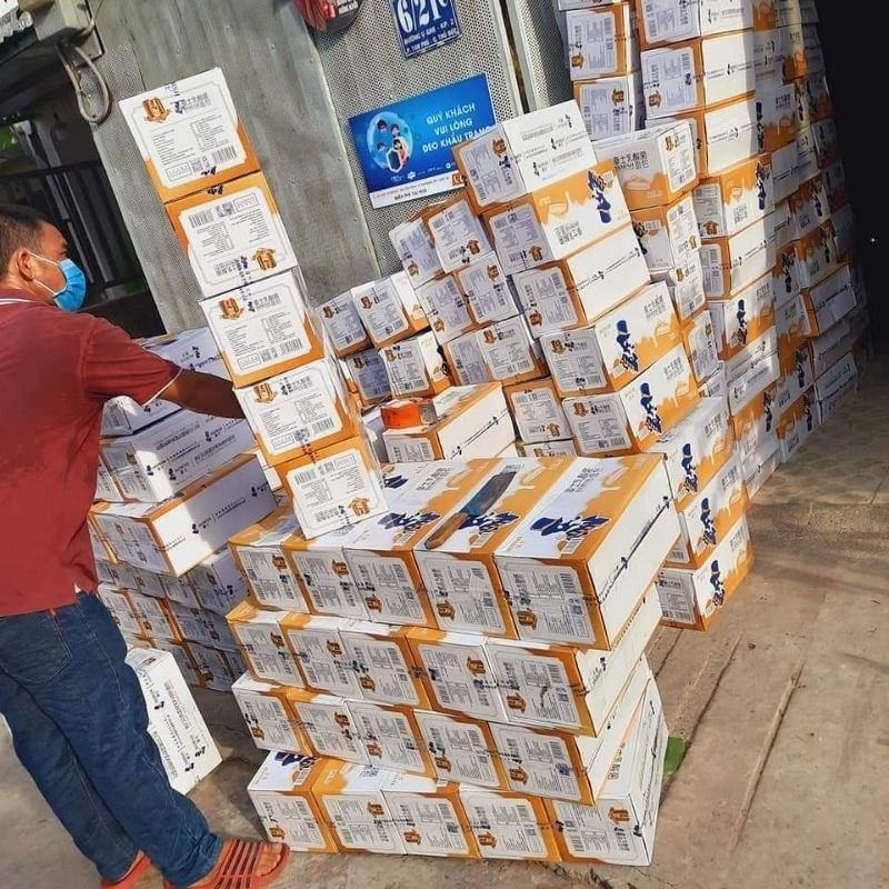 BÁNH SỮA CHUA HORSH ÔNG GIÀ THÙNG 2KG