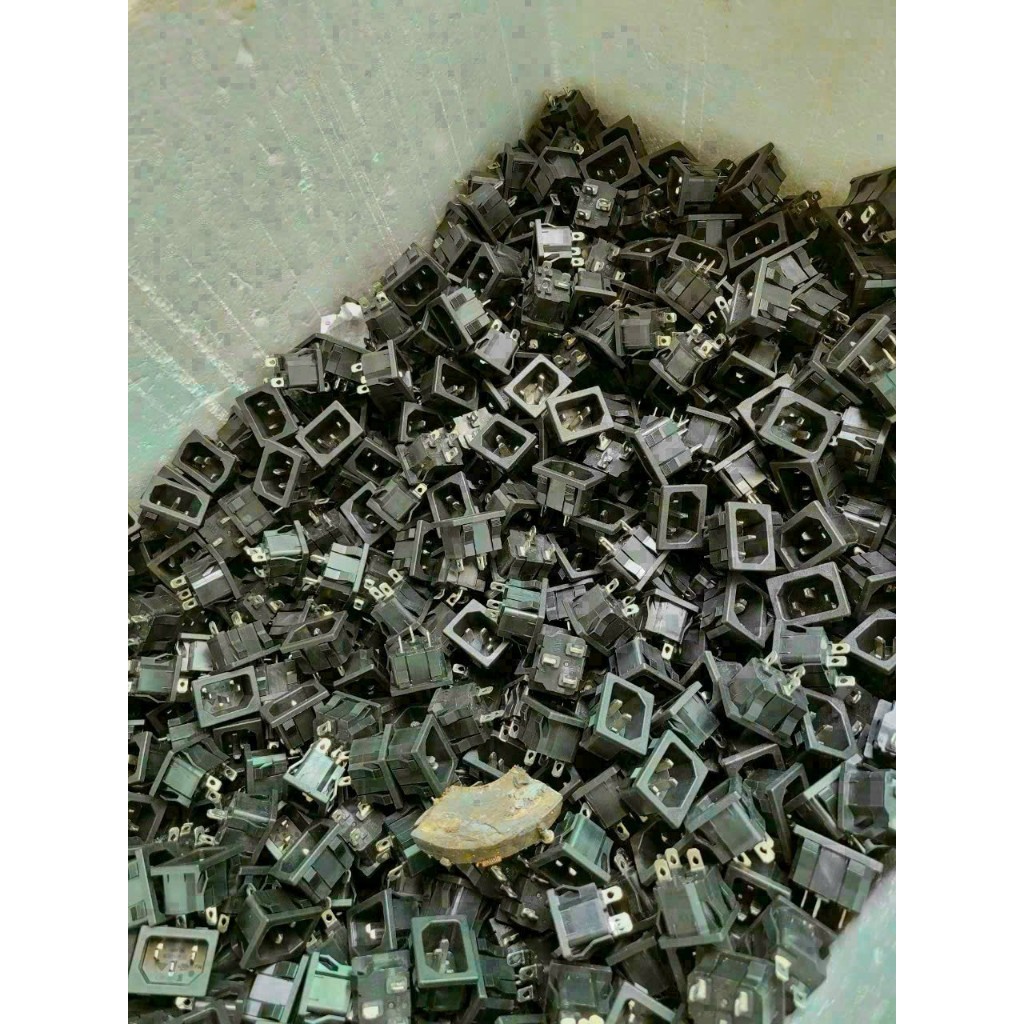 1kg jack nguồn 3 chấu