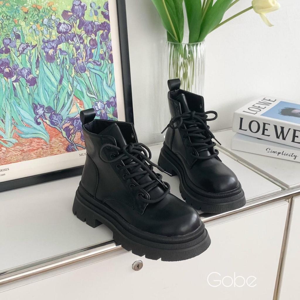 Boots buộc dây nữ - T24 - Gobe - Màu đen và kem