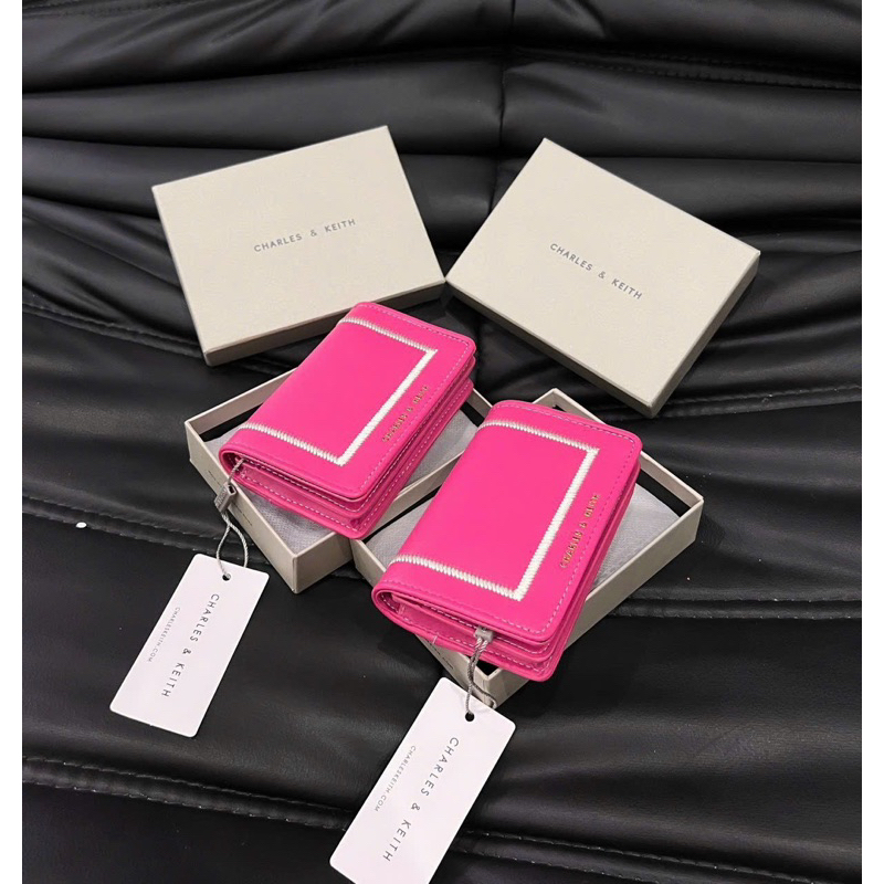 Ví charles keith mẫu mới màu hồng