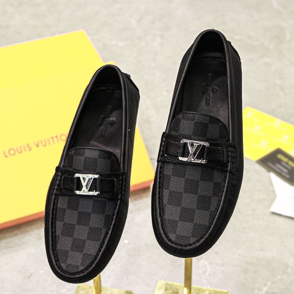 Giày mọi nam LV, giày da nam chất liệu da bò mềm đế cao su chống trơn trượt mã QC08 màu đen