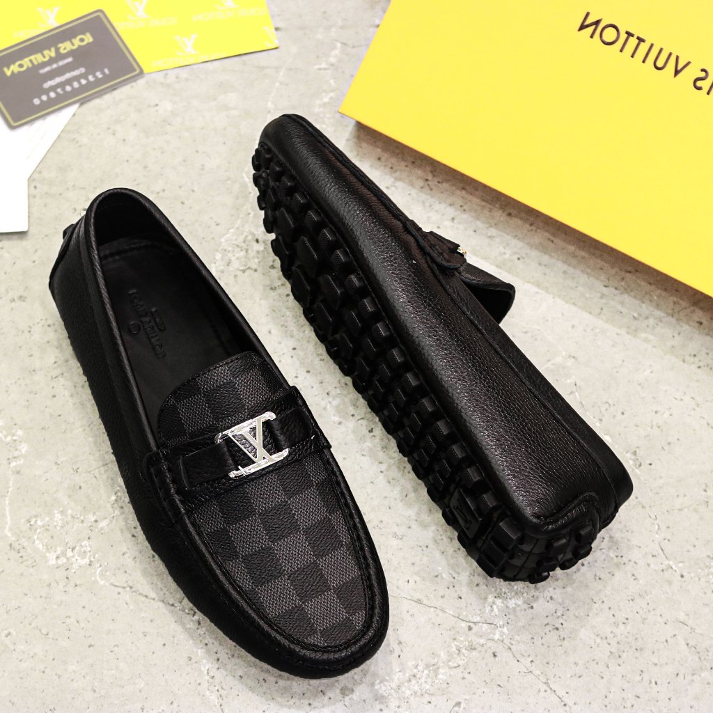 Giày mọi nam LV, giày da nam chất liệu da bò mềm đế cao su chống trơn trượt mã QC08 màu đen