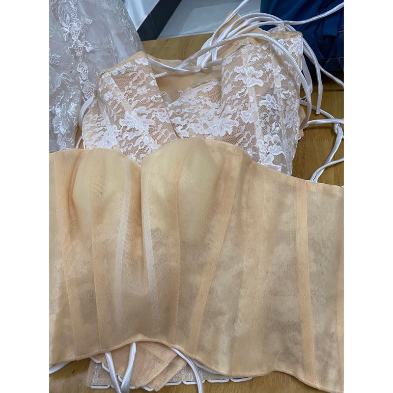 Áo định hình nâng ngực, siết eo