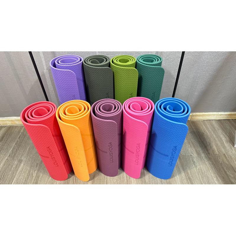 Thảm tập yoga TPE 1 lớp hàng loại 1 có định tuyến hãng Louis Yoga - Tặng kèm túi đựng thảm cao cấp