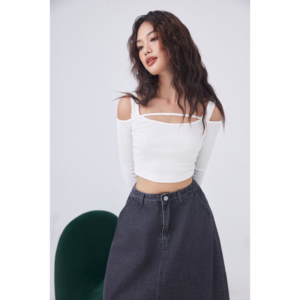 Áo Kiểu Croptop Tay Dài Trễ Vai Cut Out Tinh Tế - SHYNA TOP - GOÛT DE JUN