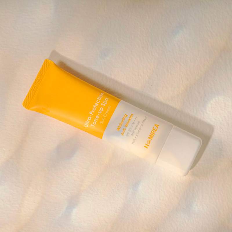 Kem Chống Nắng Namirea Nâng Tone Siêu Bảo Vệ Spf50+ Pa++++