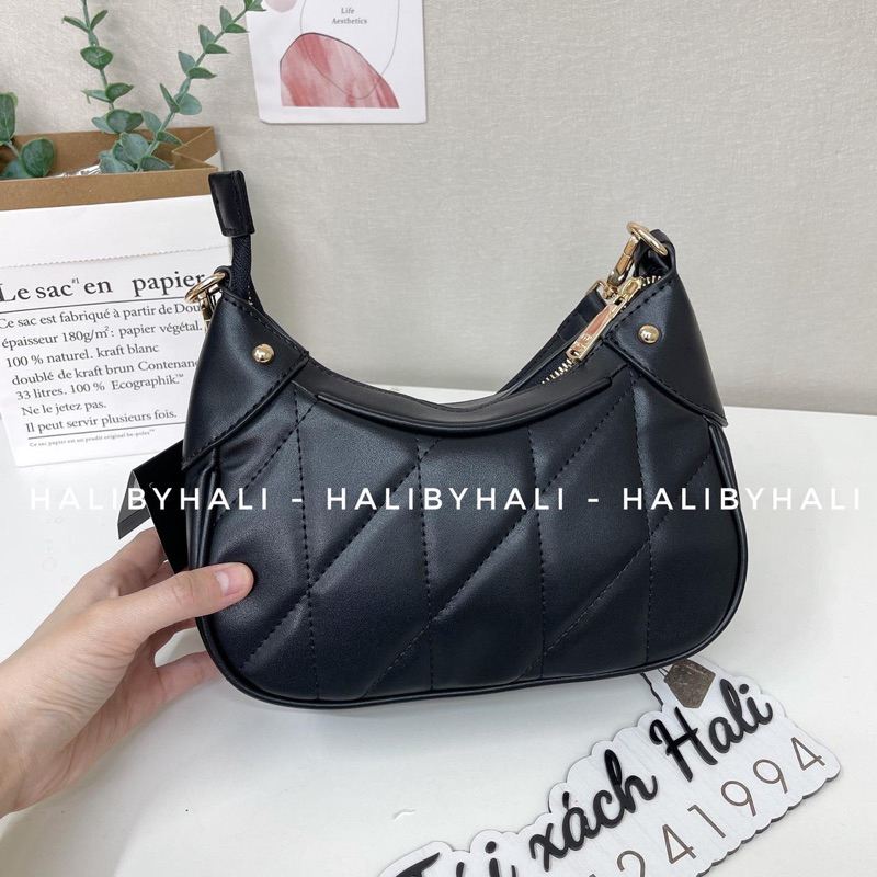 Túi lyn trám dáng bầu kèm quai xách và dây đeo chéo kiểu dáng lịch sự sang trọng hợp thời trang