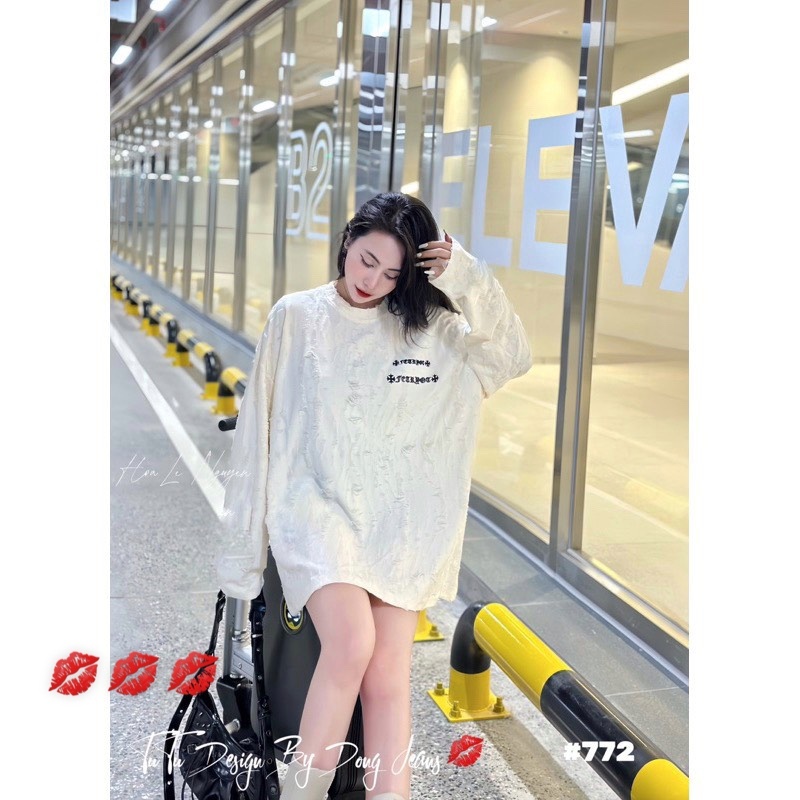 Áo thom chữ rách tay dài hàng QC