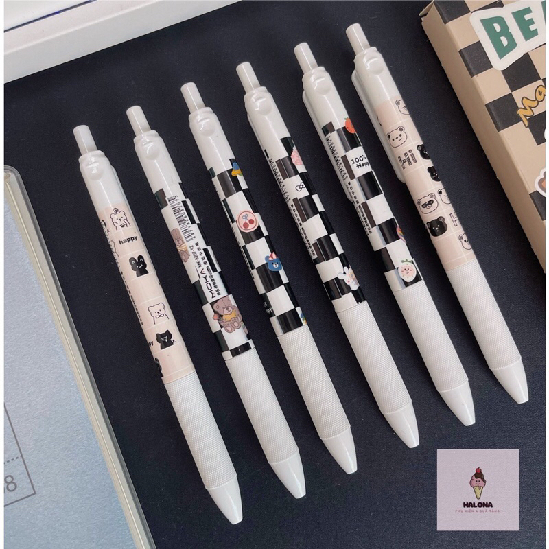 Bút gel hoạt hình kẻ caro sáng tạo ngòi 0.5mm