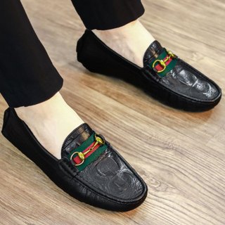 Giày mọi nam GUCCI chất liệu da bò mềm nhập khẩu dập vân cá sấu đế cao su mã M069 màu đen