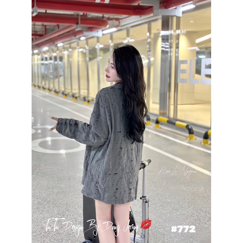 Áo thom chữ rách tay dài hàng QC